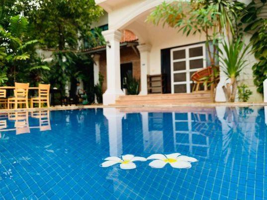 Hotel Ravoeun Angkor Boutique Siem Reap Esterno foto